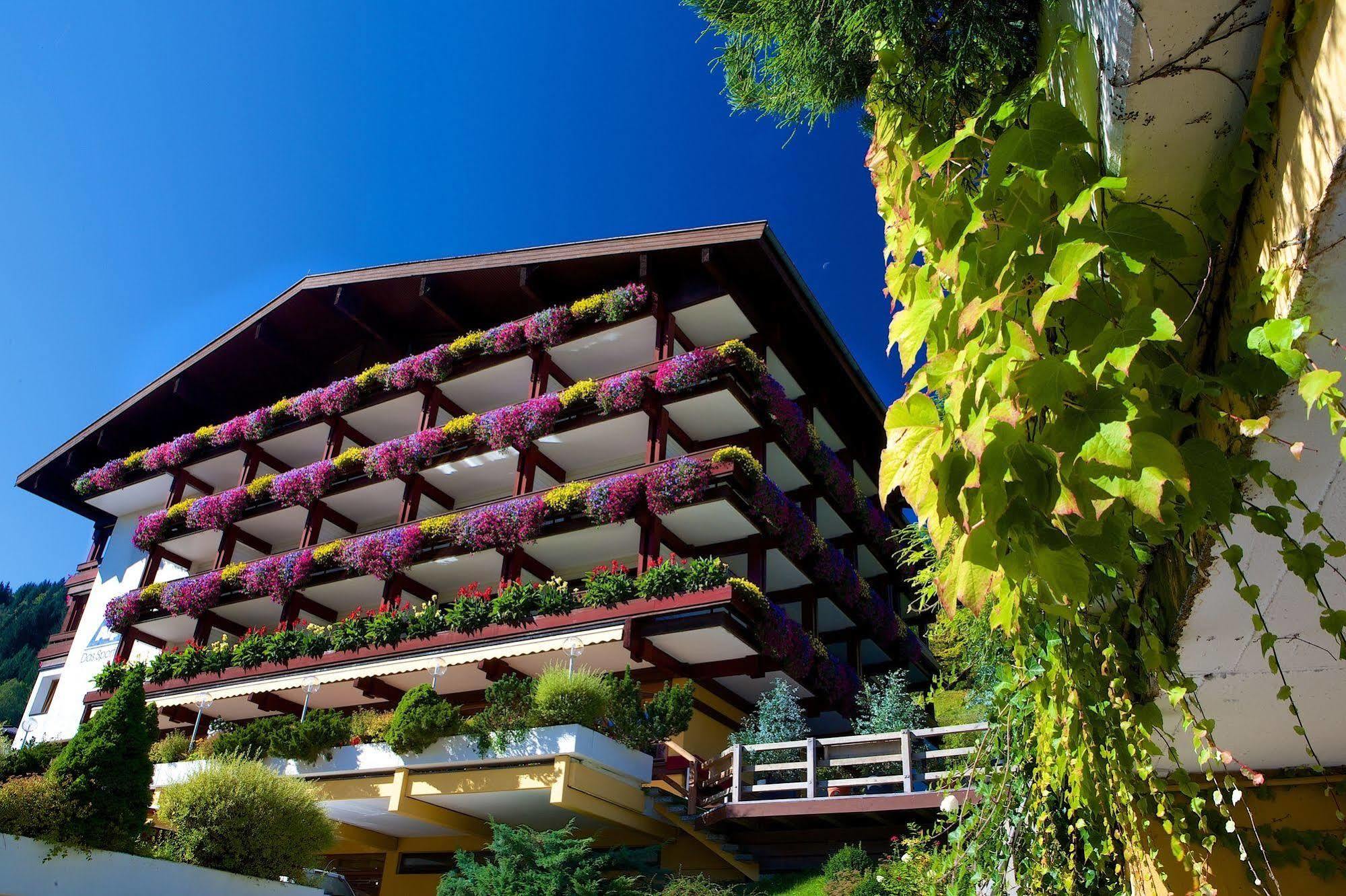 Alpin- Das Sporthotel, Summercard Included May - September Цел ам Зее Екстериор снимка